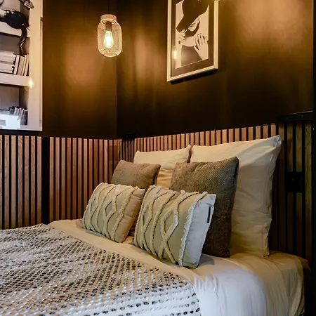 Refuge Des Amoureux-jacuzzi Sauna-climatisation *