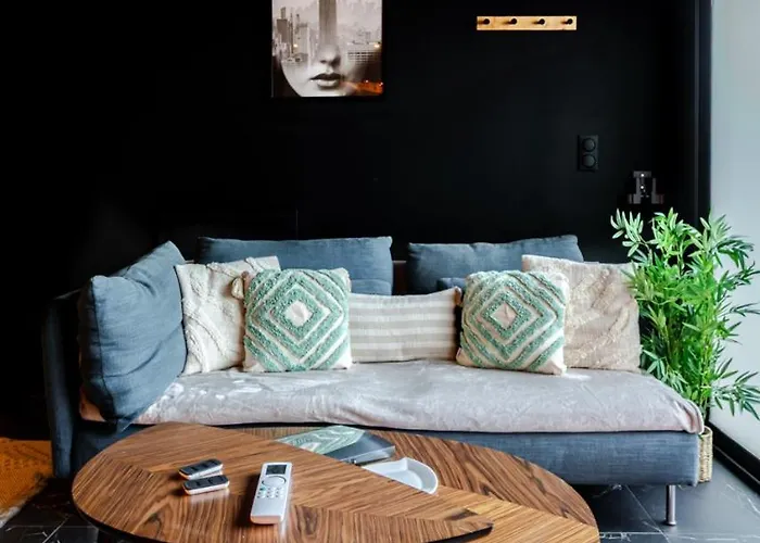 Refuge Des Amoureux-jacuzzi Sauna-strasbourg 15mn Apartment