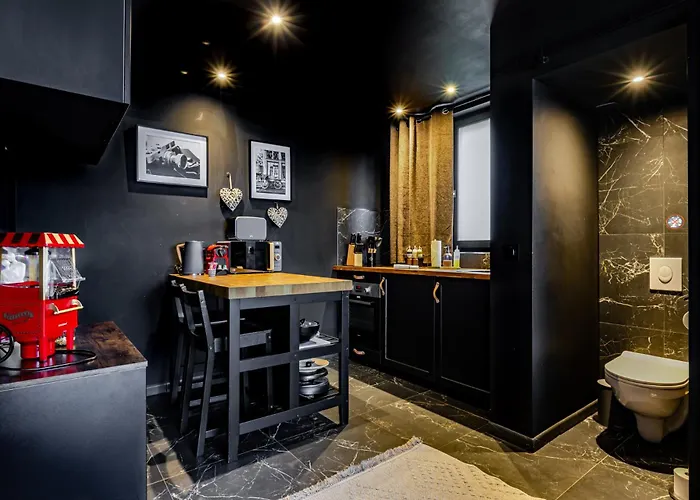 Refuge Des Amoureux-jacuzzi Sauna-strasbourg 15mn Truchtersheim