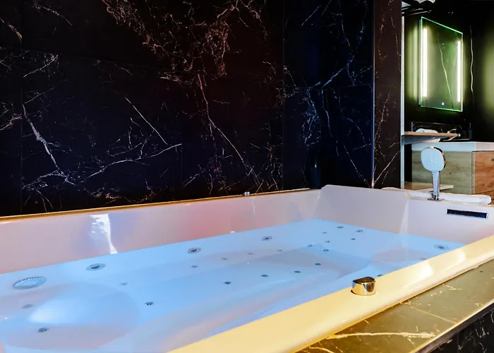 Refuge Des Amoureux-jacuzzi Sauna-strasbourg 15mn Truchtersheim